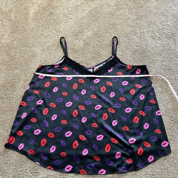 Torrid lace trim v neck sleep cami dream satin hearts size 3x - Picture 8 of 11